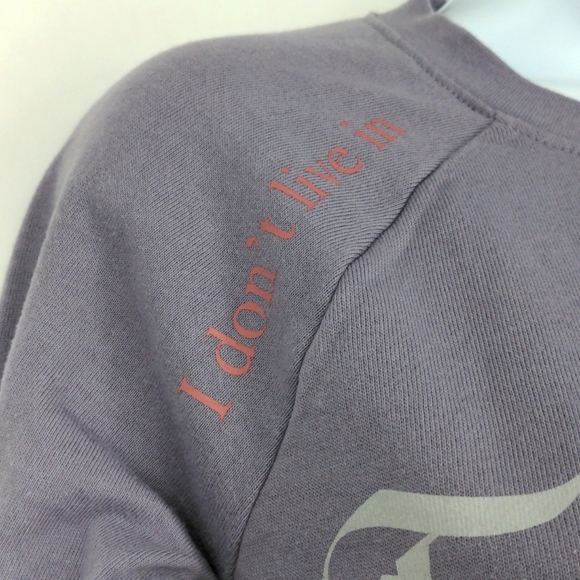 Disney Parks I Don't Live in Fantasyland But Visit Often Sweatshirt Size XS - Picture 2 of 8